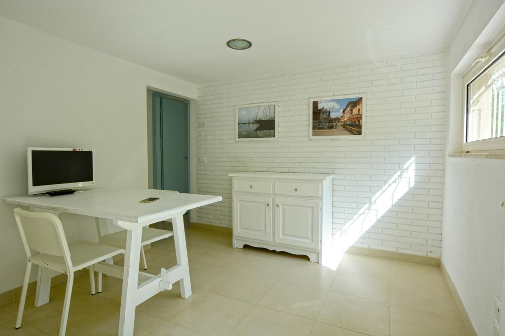 Casa Mite Apartment Pietrasanta Bagian luar foto